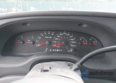 2008 Ford E-150 Commercial/Recreational z USA, uszkodzony, nr VIN 1FTNE14W48DB10680